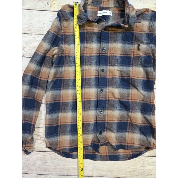 Abercrombie kid's brown and blue plaid flannel button-down shirt boys 11/12 - Picture 5 of 7